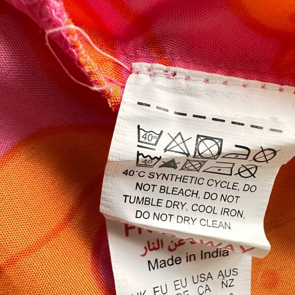 Boohoo - Paisley Print Button-Up Shirt with Shorts - Picture 7 of 8